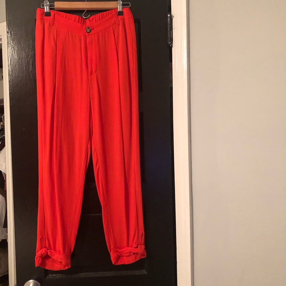 Anthropologie orange Capri pants size 4